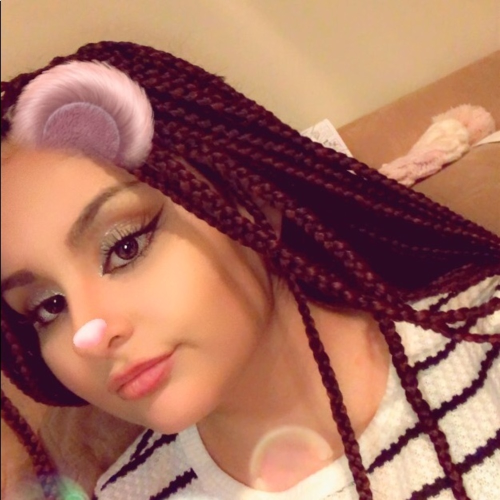 Meet your Posher, Rocio